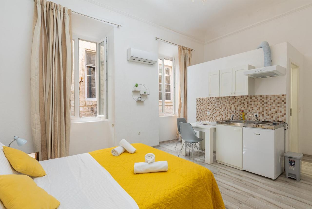 Heart Of Old Town Apartman *